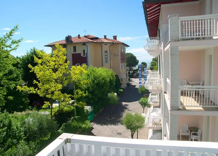 Saturnia Apartamento *