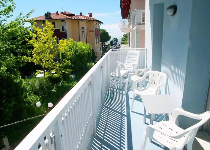 Saturnia Apartamento *